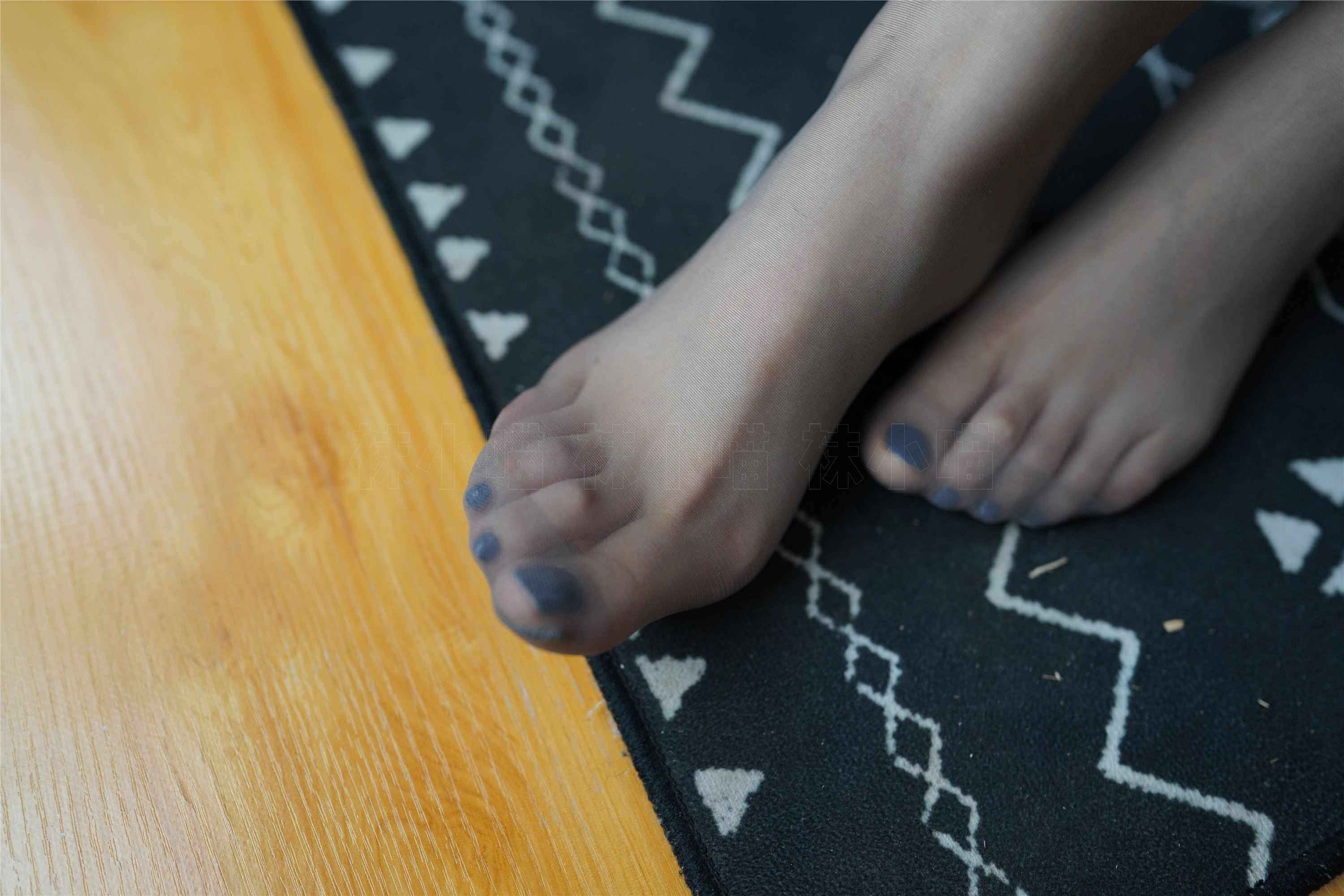 kittyWawa袜小喵  KT288 摇摇椅